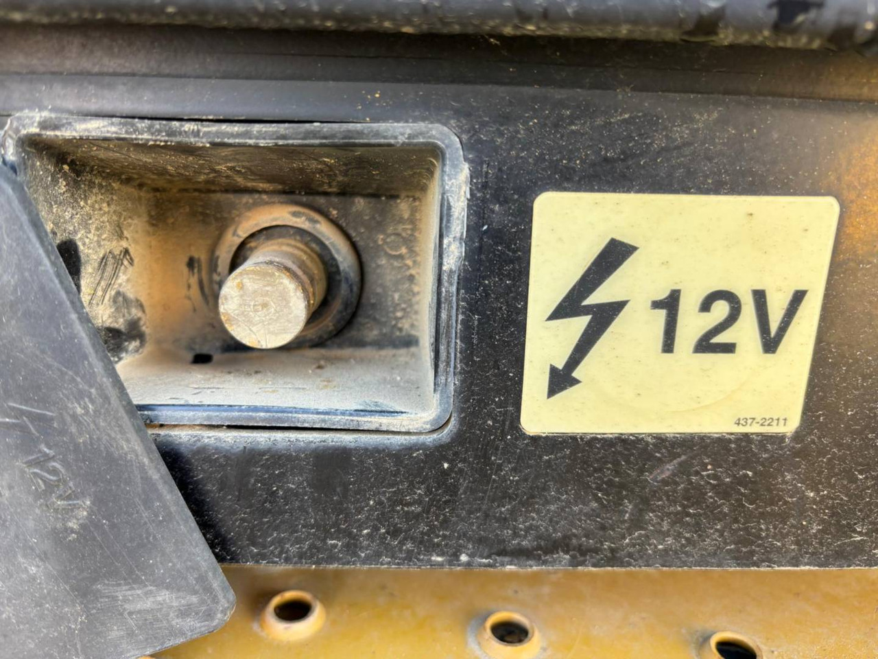 Retroexcavadora CAT 432F2: foto 19