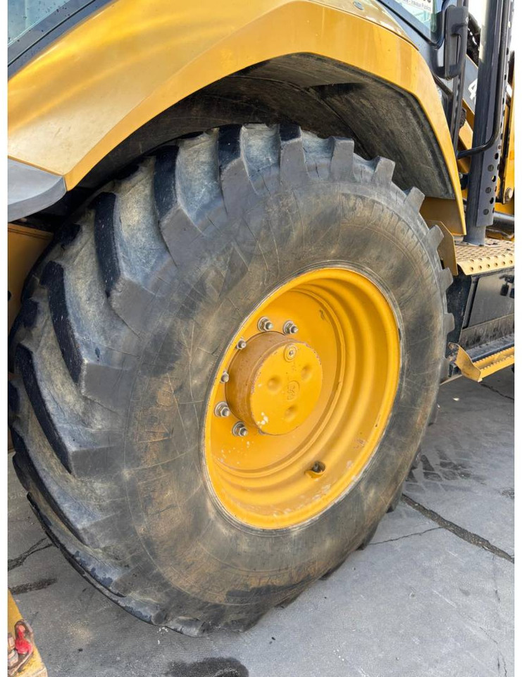 Retroexcavadora CAT 432F2: foto 11