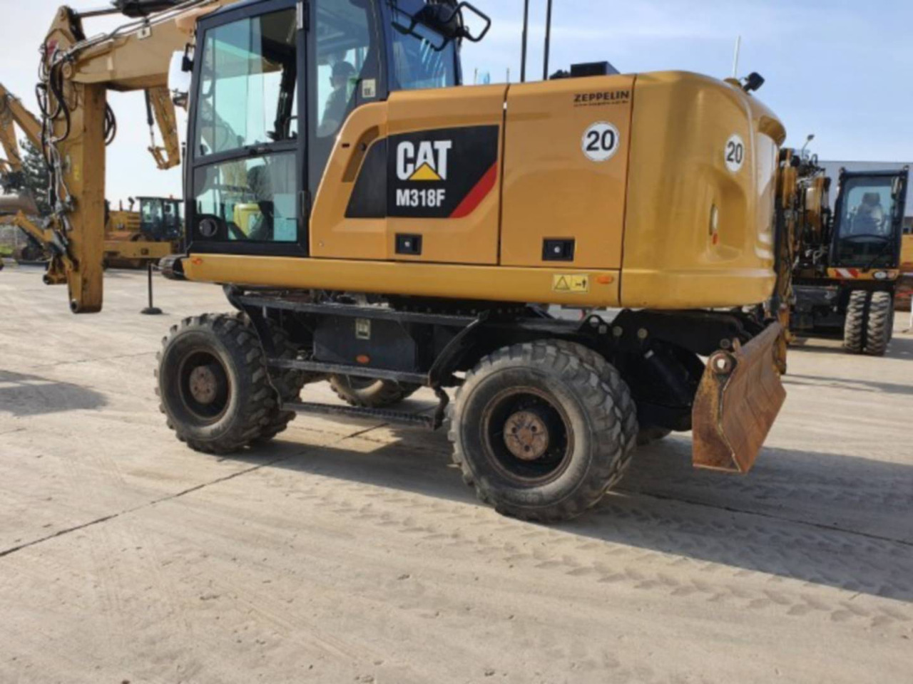 CAT M318F - Excavadora de ruedas: foto 4 CAT M318F - Excavadora de ruedas: foto 4