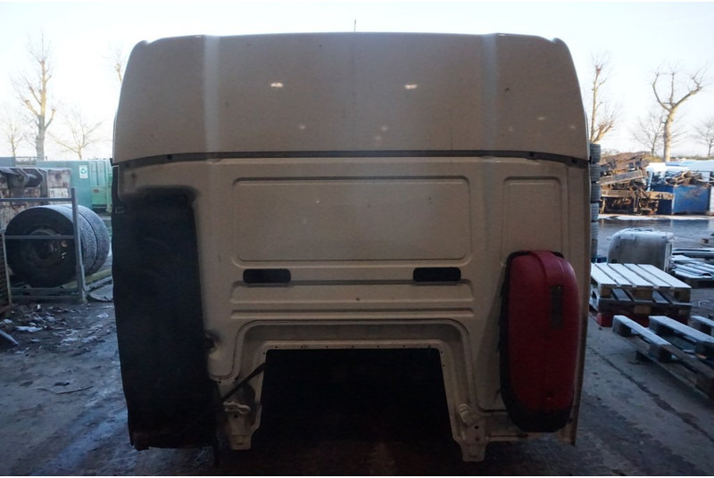 MAN F99L39 TGS EURO6 81.60000-7844 - Cabina e interior para Camión: foto 4 MAN F99L39 TGS EURO6 81.60000-7844 - Cabina e interior para Camión: foto 4