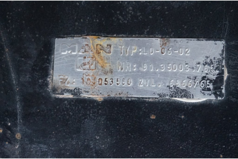 MAN LO-06-02 - Eje delantero para Camión: foto 5 MAN LO-06-02 - Eje delantero para Camión: foto 5