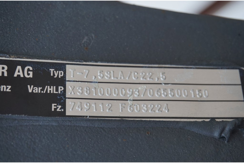 Mercedes-Benz F-8A/C22.5 - Eje delantero para Camión: foto 4 Mercedes-Benz F-8A/C22.5 - Eje delantero para Camión: foto 4