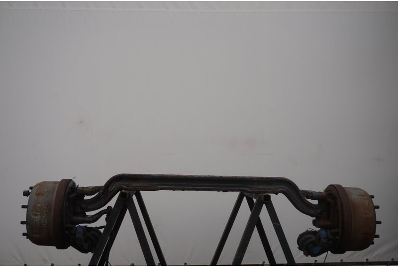 Mercedes-Benz VD4/26DL-7.5 - Eje delantero para Camión: foto 1 Mercedes-Benz VD4/26DL-7.5 - Eje delantero para Camión: foto 1