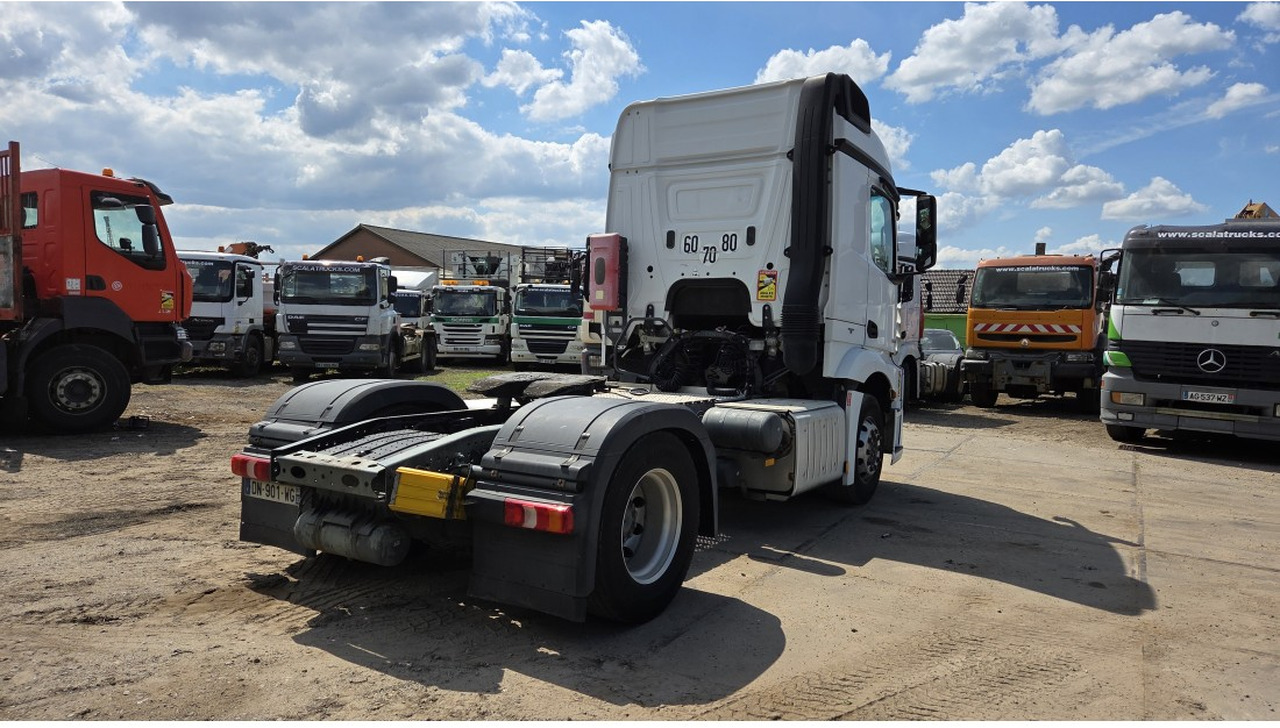 Mercedes Actros 1843 4X2 StreamSpace Retarder Parking Air conditioning PTO - Cabeza tractora: foto 2 Mercedes Actros 1843 4X2 StreamSpace Retarder Parking Air conditioning PTO - Cabeza tractora: foto 2