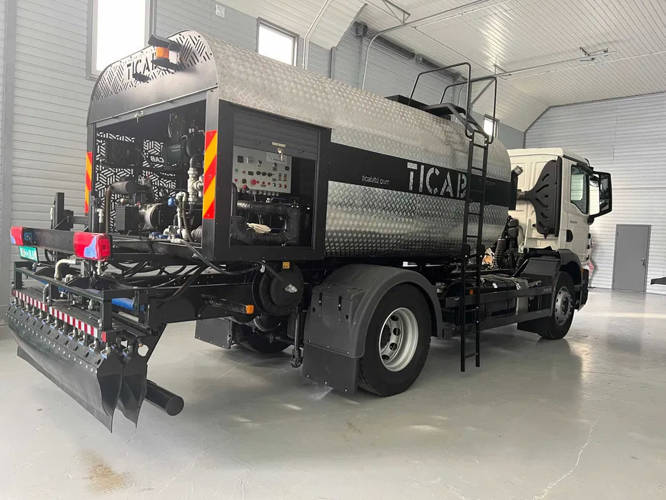 TICAB Asphalt Distributor, 8000 L, Аutonomous Asphalt Sprayer, Manufacturer - Bomba de hormigón: foto 2 TICAB Asphalt Distributor, 8000 L, Аutonomous Asphalt Sprayer, Manufacturer - Bomba de hormigón: foto 2
