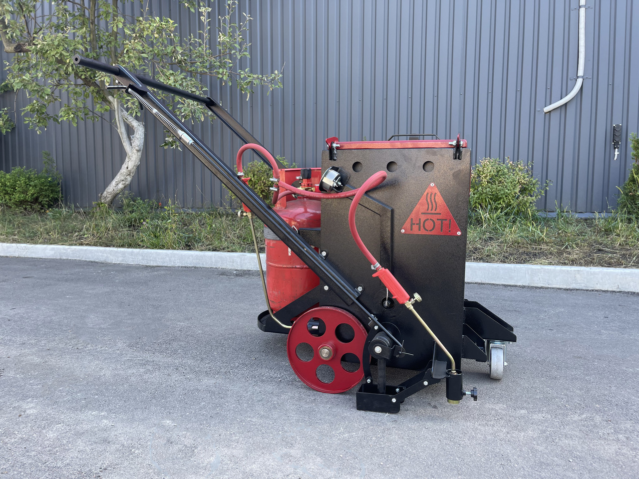 TICAB Mini Crack Sealing Machine , Hand Push Crack Fill Machine, Manufacturer, - Distribuidor de asfalto: foto 3 TICAB Mini Crack Sealing Machine , Hand Push Crack Fill Machine, Manufacturer, - Distribuidor de asfalto: foto 3