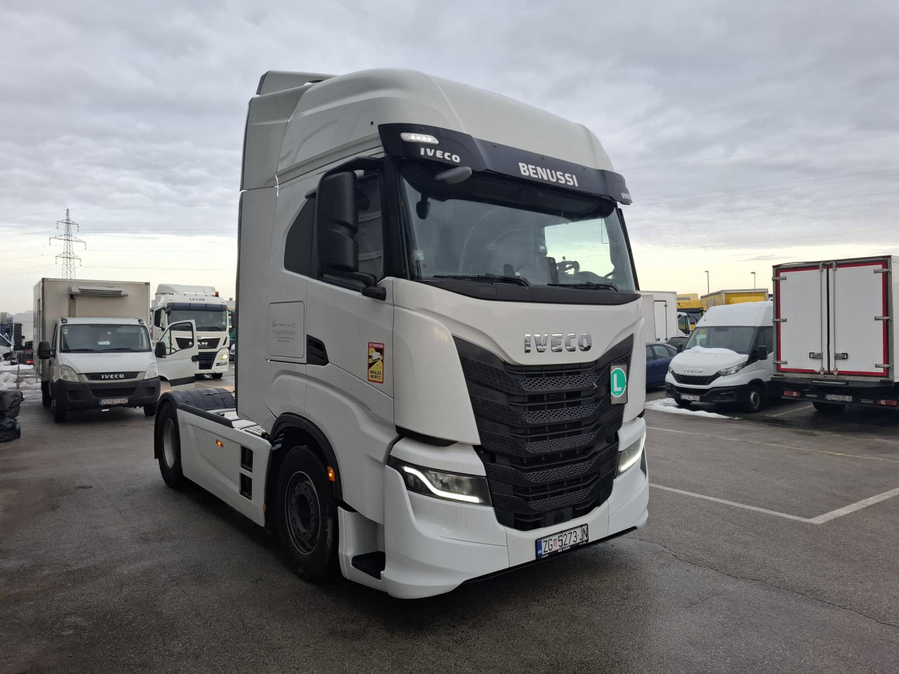 IVECO S-Way AS440S49T/P - Cabeza tractora: foto 2 IVECO S-Way AS440S49T/P - Cabeza tractora: foto 2