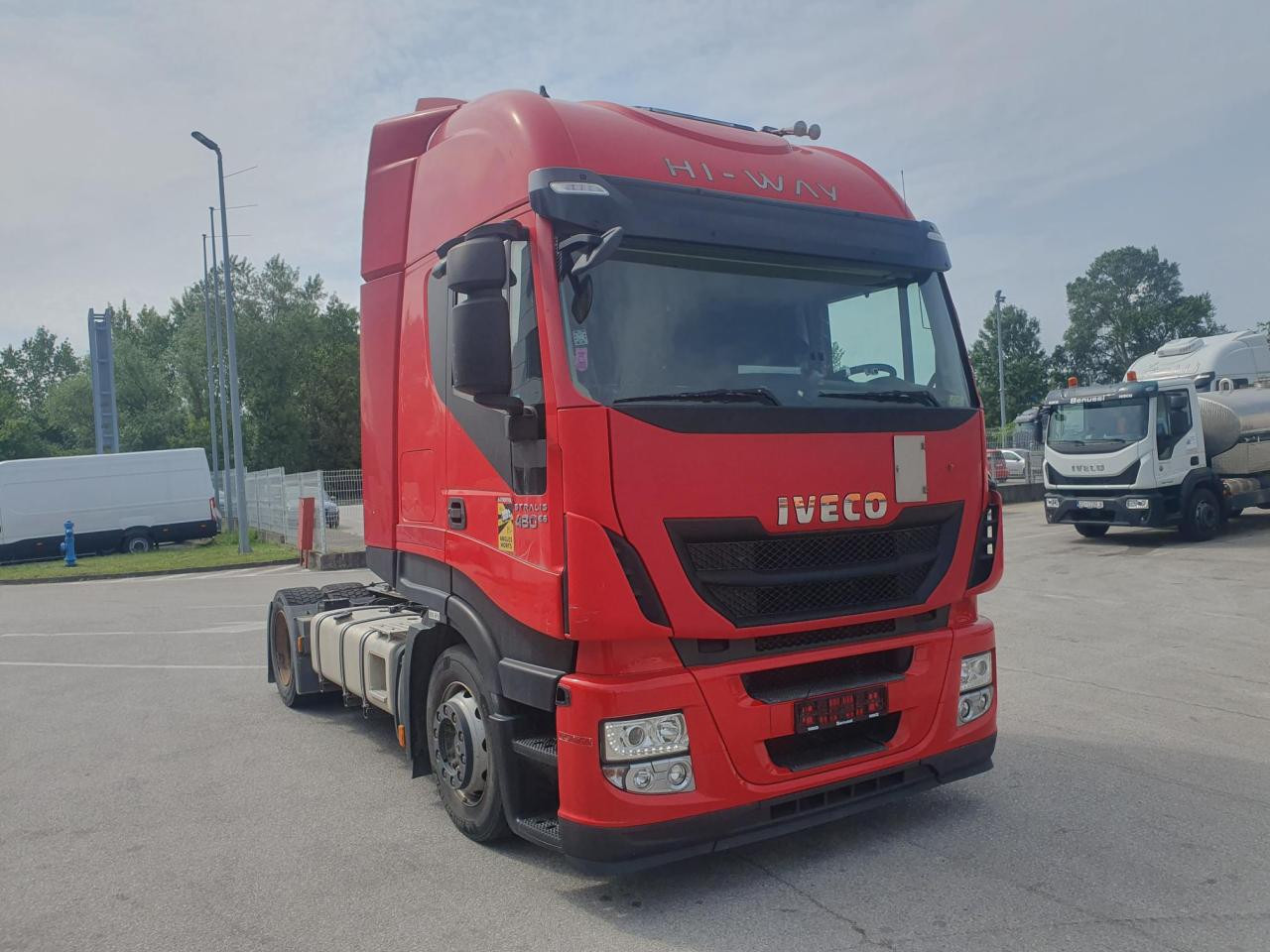 IVECO Stralis AS440S48T/FP-LT - Cabeza tractora: foto 2 IVECO Stralis AS440S48T/FP-LT - Cabeza tractora: foto 2