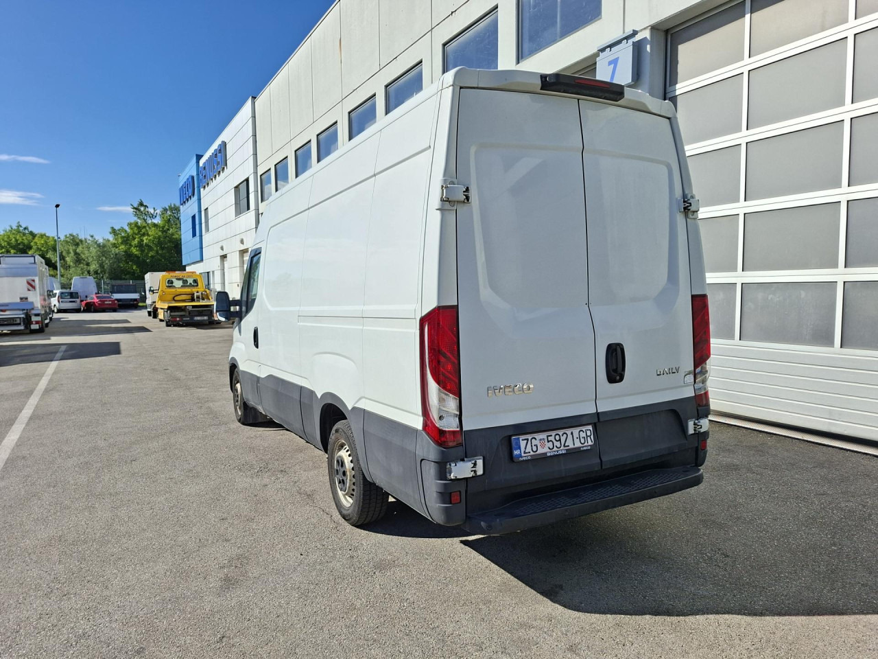 IVECO Daily 35S14V - Frigorífico furgoneta: foto 4 IVECO Daily 35S14V - Frigorífico furgoneta: foto 4