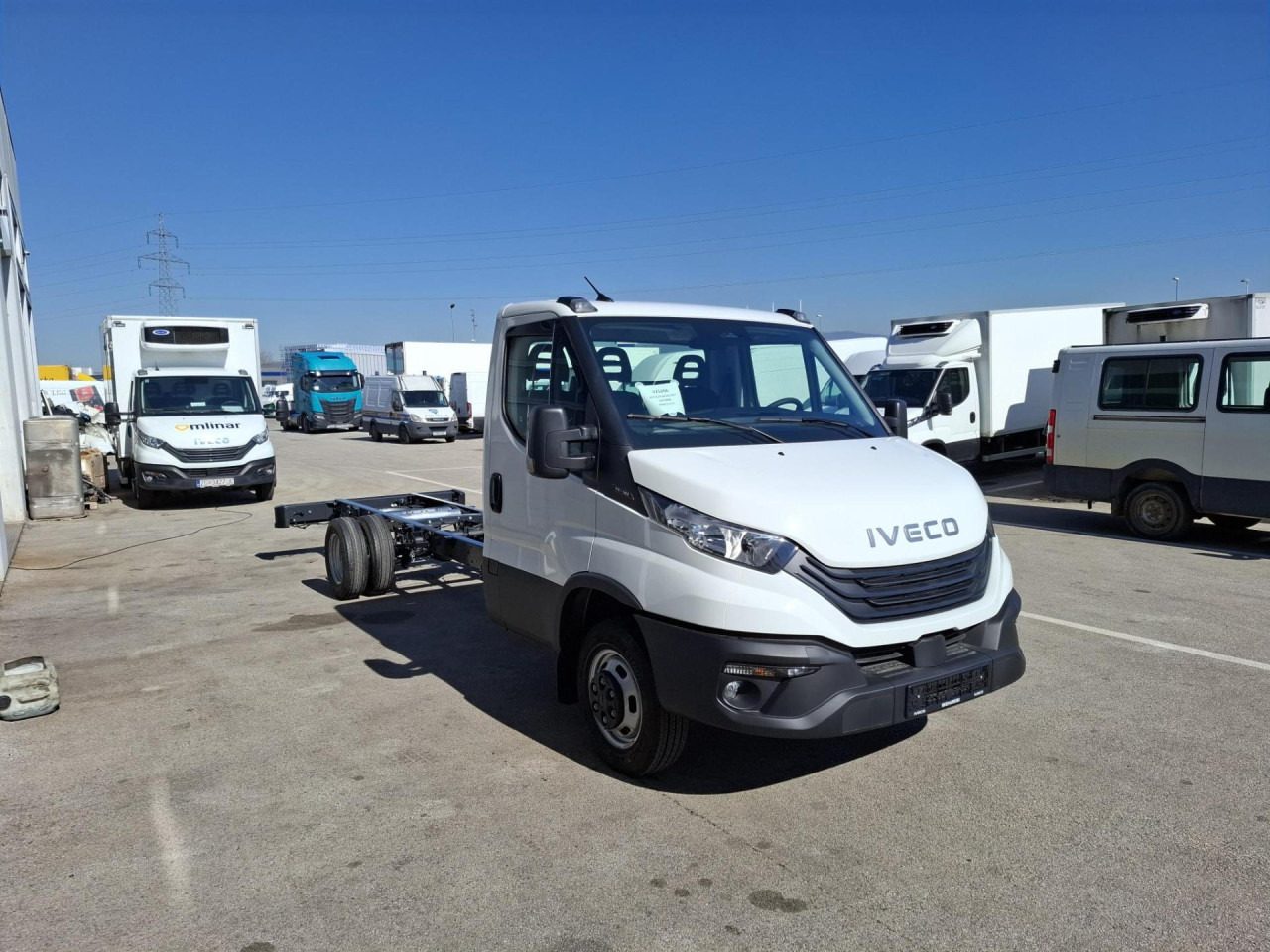 IVECO Daily 50C18H/P - Chasis camión: foto 2 IVECO Daily 50C18H/P - Chasis camión: foto 2