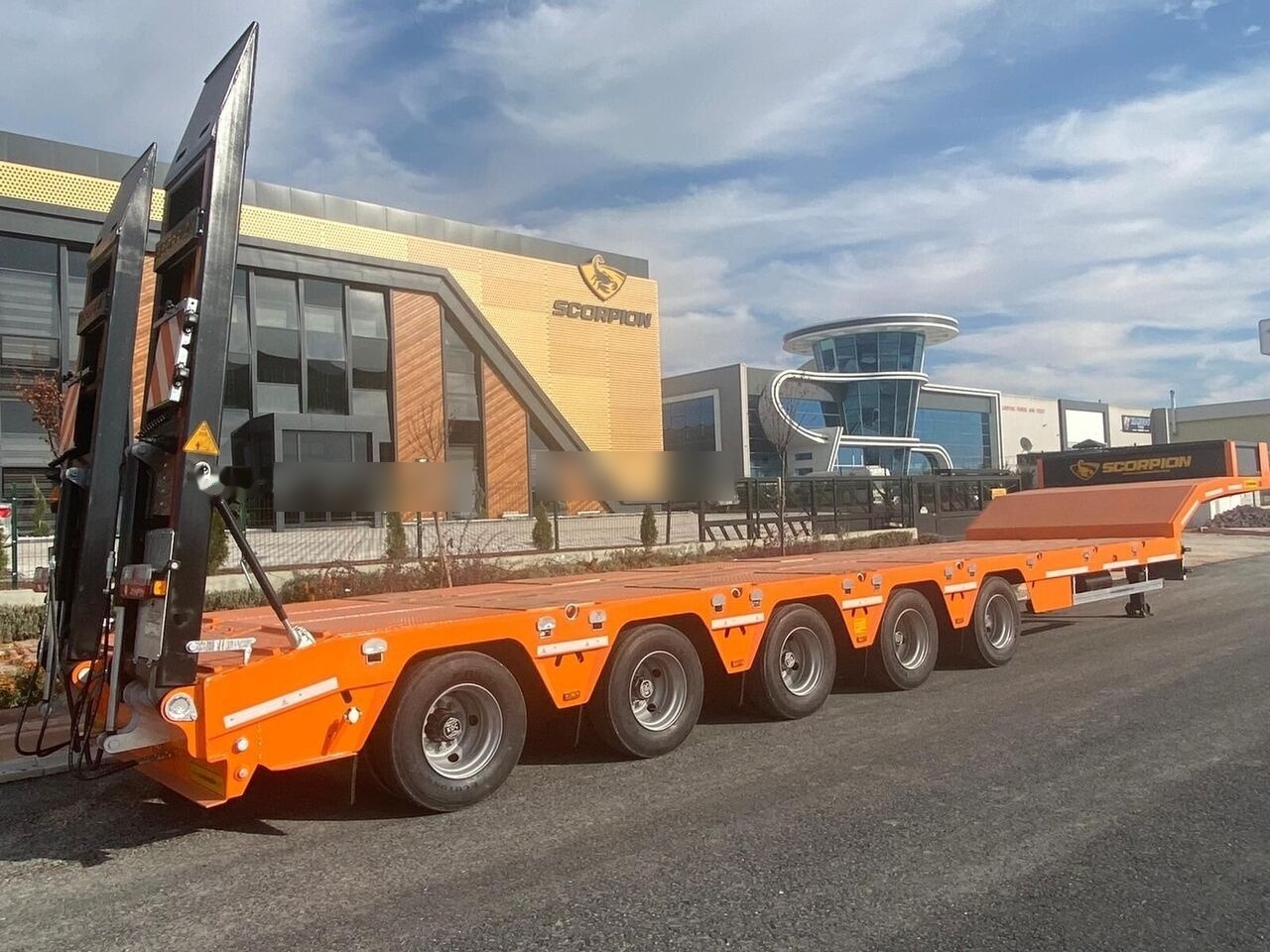 Scorpion Trailer SCORPION TRAILER NEW 5 AXLE LOWBED SEMI TRAILER (MANUFACTURER COMPANY) - Góndola rebajadas semirremolque: foto 1 Scorpion Trailer SCORPION TRAILER NEW 5 AXLE LOWBED SEMI TRAILER (MANUFACTURER COMPANY) - Góndola rebajadas semirremolque: foto 1
