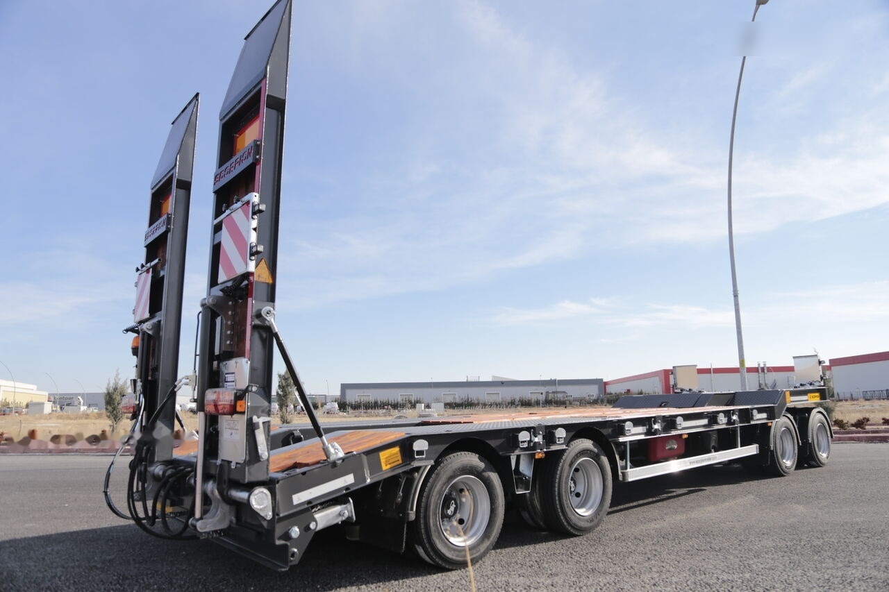 Scorpion Trailer SCORPION TRAILER UNUSED 4 AXLE LOWLOADER (MANUFACTURER COMPANY) - Góndola rebajadas remolque: foto 4 Scorpion Trailer SCORPION TRAILER UNUSED 4 AXLE LOWLOADER (MANUFACTURER COMPANY) - Góndola rebajadas remolque: foto 4