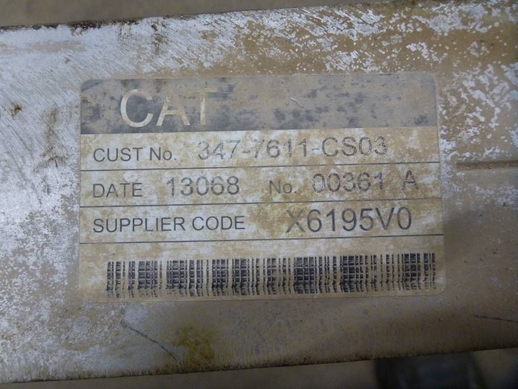 CAT 324 E, Oljekylare 347-7611-cs03 - Radiador para Maquinaria de construcción: foto 3 CAT 324 E, Oljekylare 347-7611-cs03 - Radiador para Maquinaria de construcción: foto 3