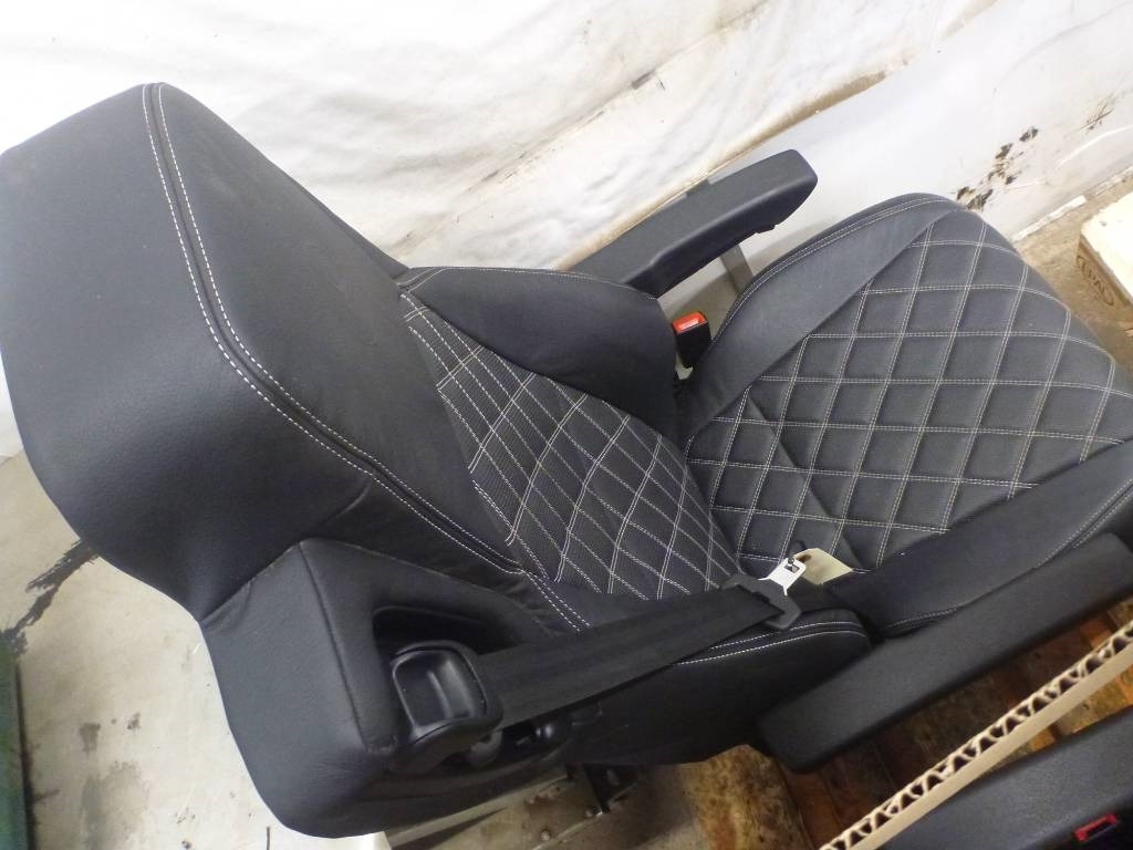 Mercedes-Benz Actros - Cabina para Camión: foto 3 Mercedes-Benz Actros - Cabina para Camión: foto 3