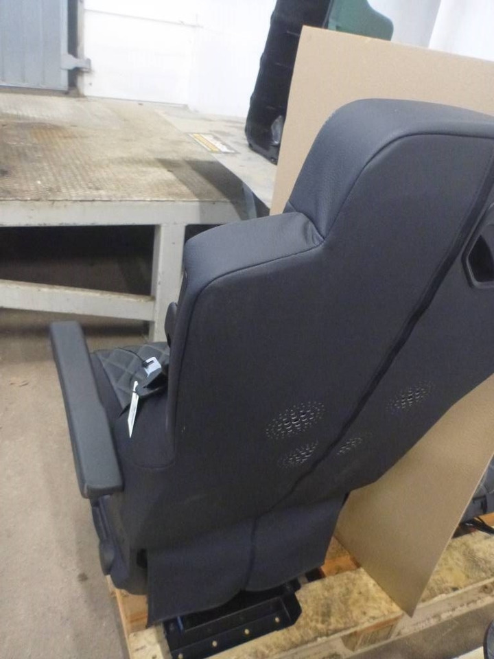 Mercedes-Benz Actros - Cabina para Camión: foto 2 Mercedes-Benz Actros - Cabina para Camión: foto 2