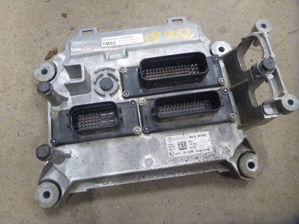 Scania R660 Styrenhet växellåda, 3300193 - Caja de cambios para Camión: foto 1 Scania R660 Styrenhet växellåda, 3300193 - Caja de cambios para Camión: foto 1