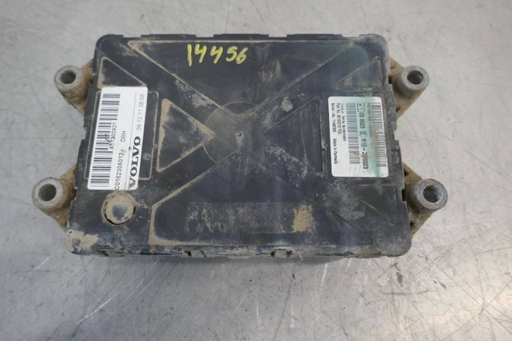 Volvo L 110 G, voe60100012 - Sistema eléctrico para Maquinaria de construcción: foto 2 Volvo L 110 G, voe60100012 - Sistema eléctrico para Maquinaria de construcción: foto 2