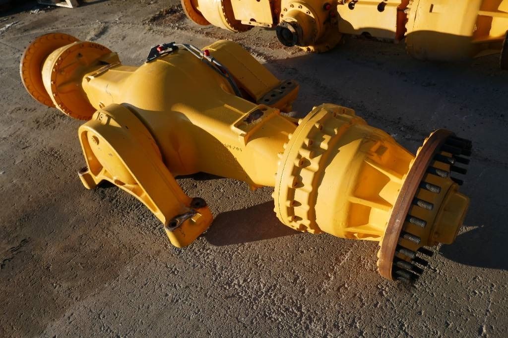 Volvo L 250 G, Bakaxel voe15199814 - Eje y piezas para Maquinaria de construcción: foto 2 Volvo L 250 G, Bakaxel voe15199814 - Eje y piezas para Maquinaria de construcción: foto 2