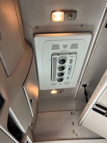 Leasing financiero de DAF CF440 FT 4x2, E6, PTO, Standklima, 10x DAF CF440 FT 4x2, E6, PTO, Standklima, 10x leasing DAF CF440 FT 4x2, E6, PTO, Standklima, 10x DAF CF440 FT 4x2, E6, PTO, Standklima, 10x: foto 10