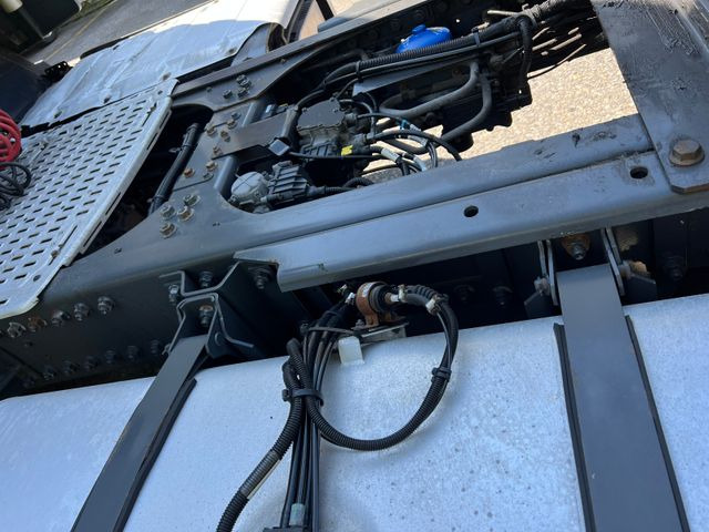 Leasing financiero de DAF CF440 FT 4x2, E6, PTO, Standklima, 10x DAF CF440 FT 4x2, E6, PTO, Standklima, 10x leasing DAF CF440 FT 4x2, E6, PTO, Standklima, 10x DAF CF440 FT 4x2, E6, PTO, Standklima, 10x: foto 6