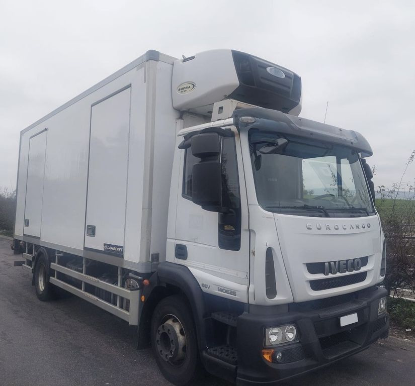 Iveco 140 E25 Eurocargo, E5, Carrier Supra 850 Iveco 140E25 Eurocargo, E5, Carrier Supra 850 - Frigorífico camión: foto 1 Iveco 140 E25 Eurocargo, E5, Carrier Supra 850 Iveco 140E25 Eurocargo, E5, Carrier Supra 850 - Frigorífico camión: foto 1