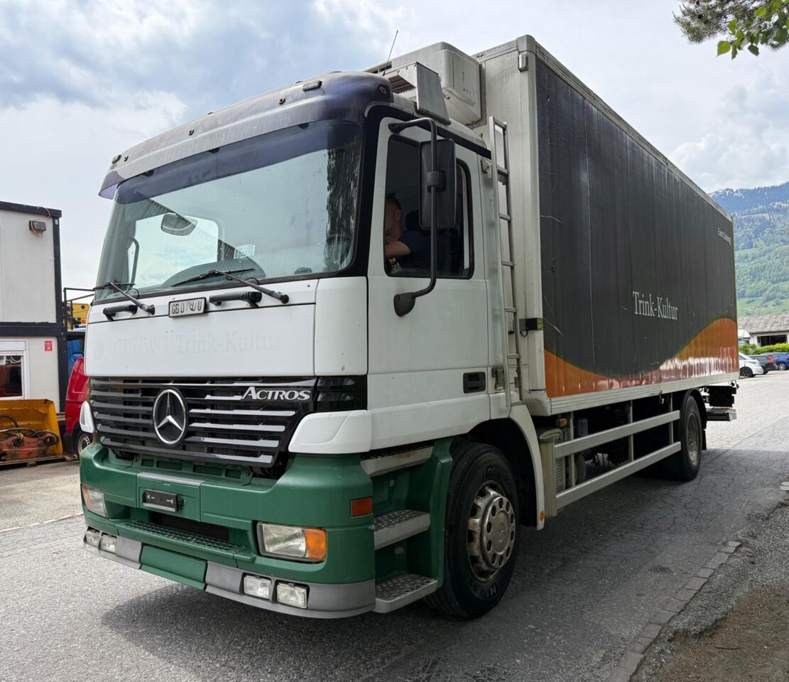 Mercedes-Benz Actros 1831 4x2, E2, Retarder, Thermo King, LBW - Frigorífico camión: foto 3 Mercedes-Benz Actros 1831 4x2, E2, Retarder, Thermo King, LBW - Frigorífico camión: foto 3