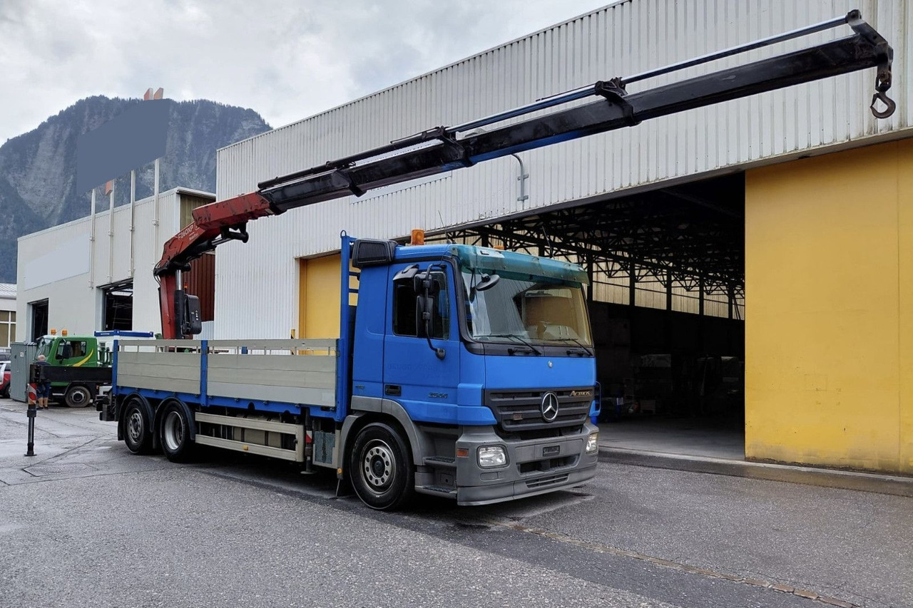 Mercedes-Benz Actros 2544 6x2, E5, EPS, Fassi F260XP, Retarder - Camión grúa: foto 2 Mercedes-Benz Actros 2544 6x2, E5, EPS, Fassi F260XP, Retarder - Camión grúa: foto 2