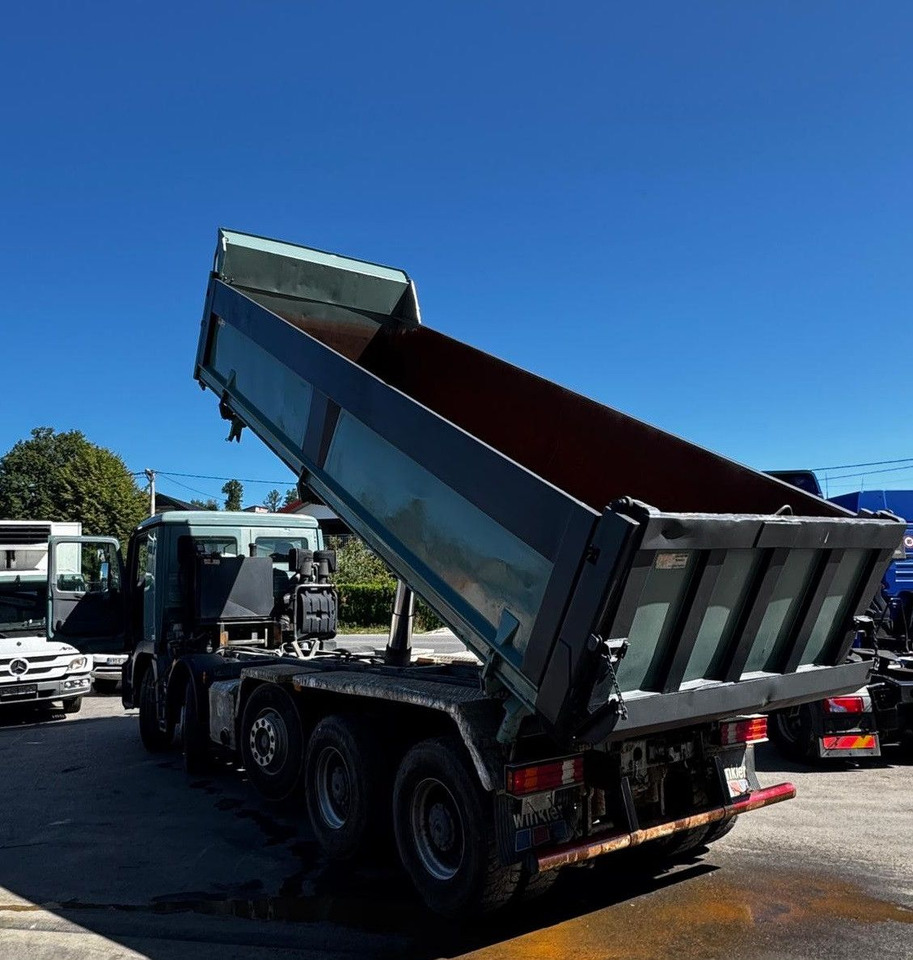 Mercedes-Benz Actros 4446 10x4, E5, MP2, EPS, Retarder - Volquete camión: foto 5 Mercedes-Benz Actros 4446 10x4, E5, MP2, EPS, Retarder - Volquete camión: foto 5