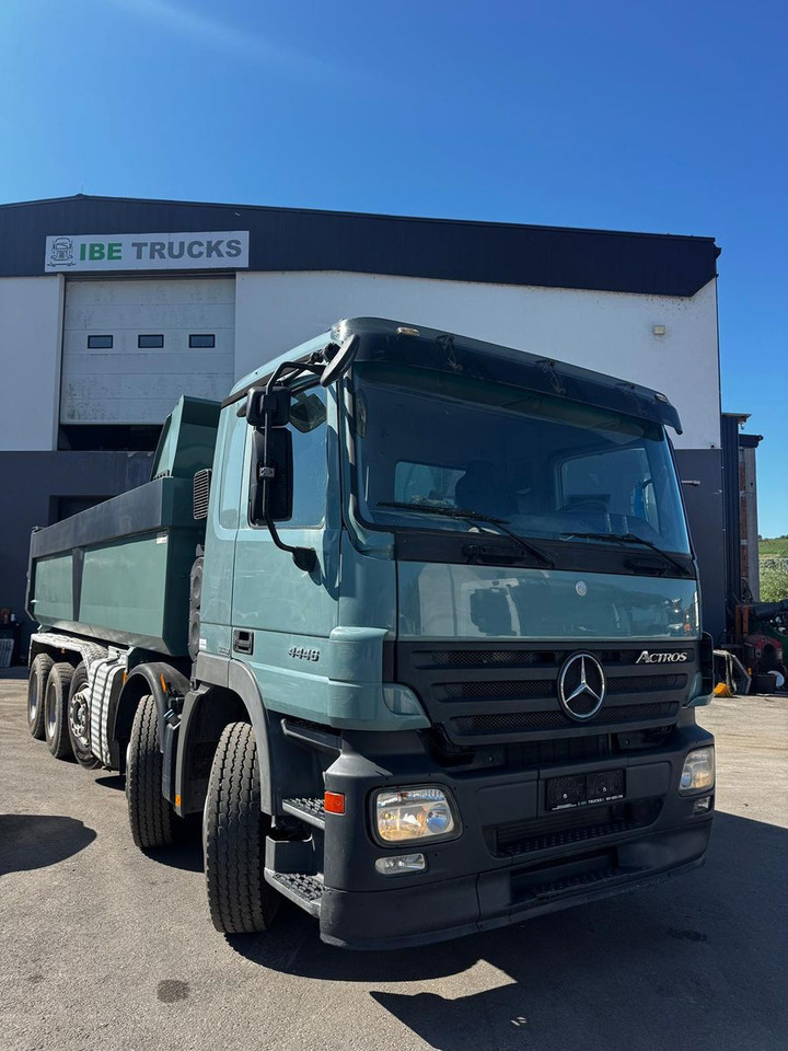 Mercedes-Benz Actros 4446 10x4, E5, MP2, EPS, Retarder - Volquete camión: foto 2 Mercedes-Benz Actros 4446 10x4, E5, MP2, EPS, Retarder - Volquete camión: foto 2