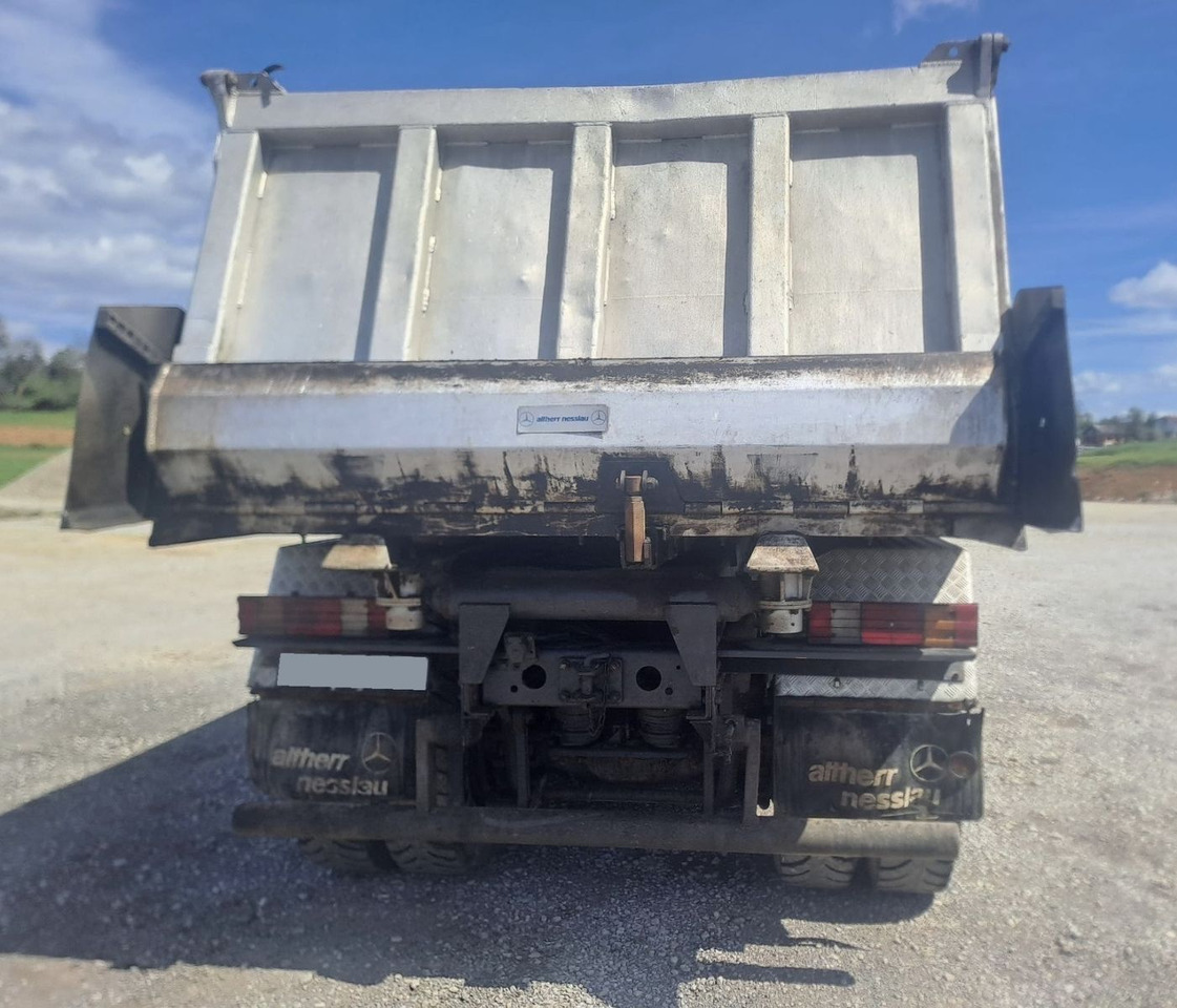 Mercedes-Benz Actros 4448 10x4, E5, EPS, MP-2, Retarder - Volquete camión: foto 4 Mercedes-Benz Actros 4448 10x4, E5, EPS, MP-2, Retarder - Volquete camión: foto 4