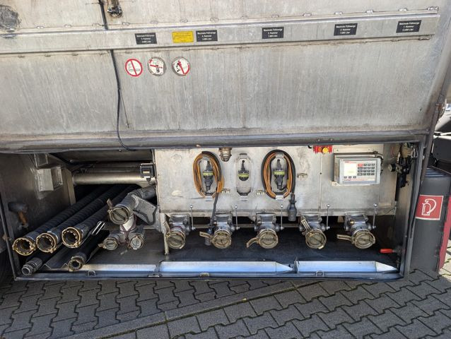 ROHR Hendricks Rohr, ADR, Diesel/Benzin 5 Kammern - Cisterna semirremolque: foto 4 ROHR Hendricks Rohr, ADR, Diesel/Benzin 5 Kammern - Cisterna semirremolque: foto 4