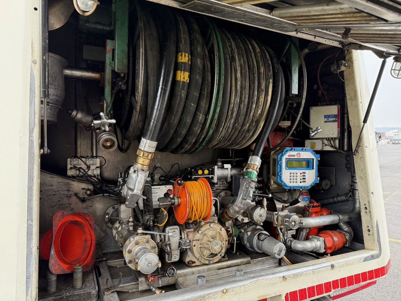 Renault C460 4x2, Euro 6,ADR,Diesel Benzin,Rohr Anhaeger Renault C460 4x2, Euro 6c, ADR, Diesel Benzin - Cisterna camión: foto 5 Renault C460 4x2, Euro 6,ADR,Diesel Benzin,Rohr Anhaeger Renault C460 4x2, Euro 6c, ADR, Diesel Benzin - Cisterna camión: foto 5