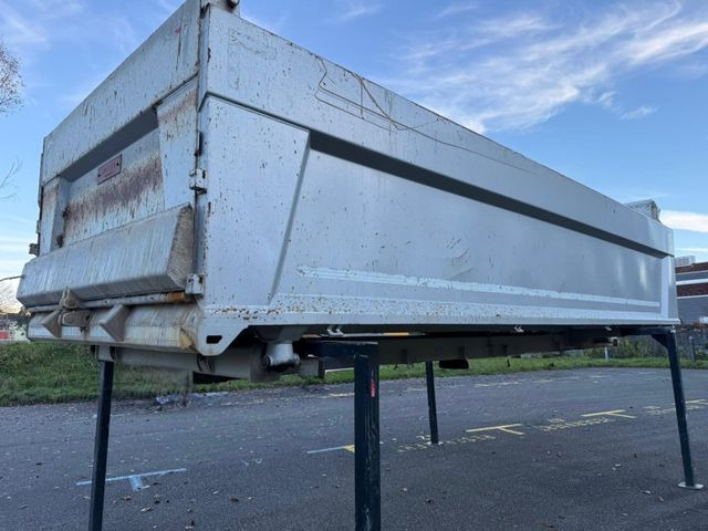 Scania G450 10x4, E6, Wechsel Mischer+Kipper, 2x - Camión hormigonera: foto 4 Scania G450 10x4, E6, Wechsel Mischer+Kipper, 2x - Camión hormigonera: foto 4