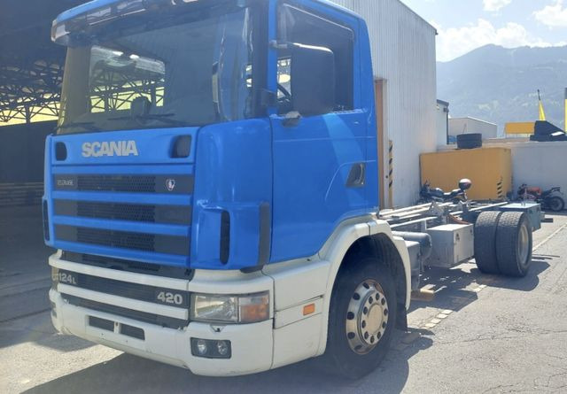 Scania R124LB 420 4x2, Euro 3 - Chasis camión: foto 3 Scania R124LB 420 4x2, Euro 3 - Chasis camión: foto 3