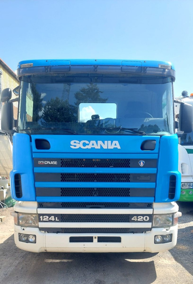 Scania R124LB 420 4x2, Euro 3 - Chasis camión: foto 2 Scania R124LB 420 4x2, Euro 3 - Chasis camión: foto 2