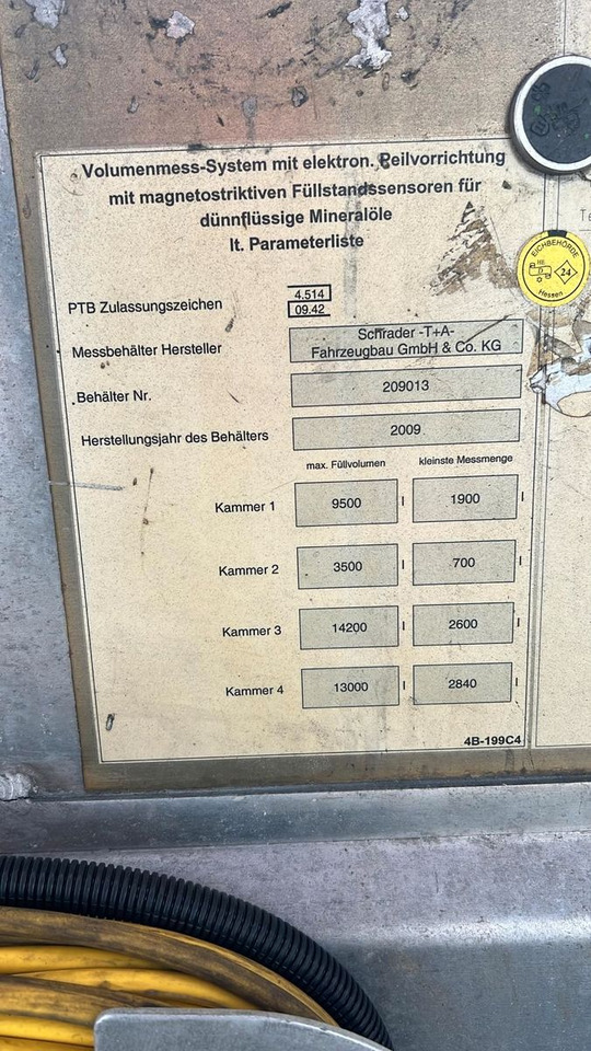 Schrader Treibstoff Diesel/Benzin, ADR, 4 Kammern, Sening - Cisterna semirremolque: foto 5 Schrader Treibstoff Diesel/Benzin, ADR, 4 Kammern, Sening - Cisterna semirremolque: foto 5