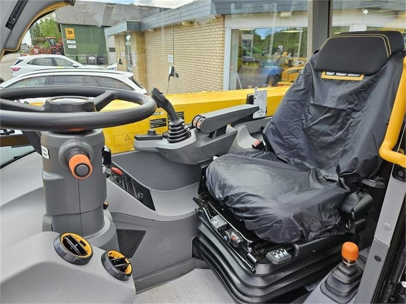 Manipulador telescópico JCB 542-70 AGRI XTRA Centralsmøring: foto 12 Manipulador telescópico JCB 542-70 AGRI XTRA Centralsmøring: foto 12