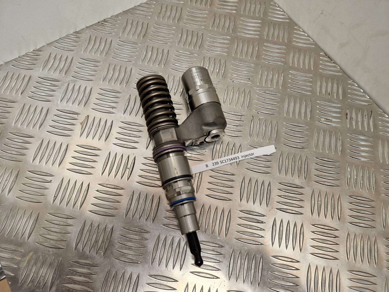 1734493 Scania fuel injector Bosch - Motor y piezas para Maquinaria de construcción: foto 1 1734493 Scania fuel injector Bosch - Motor y piezas para Maquinaria de construcción: foto 1