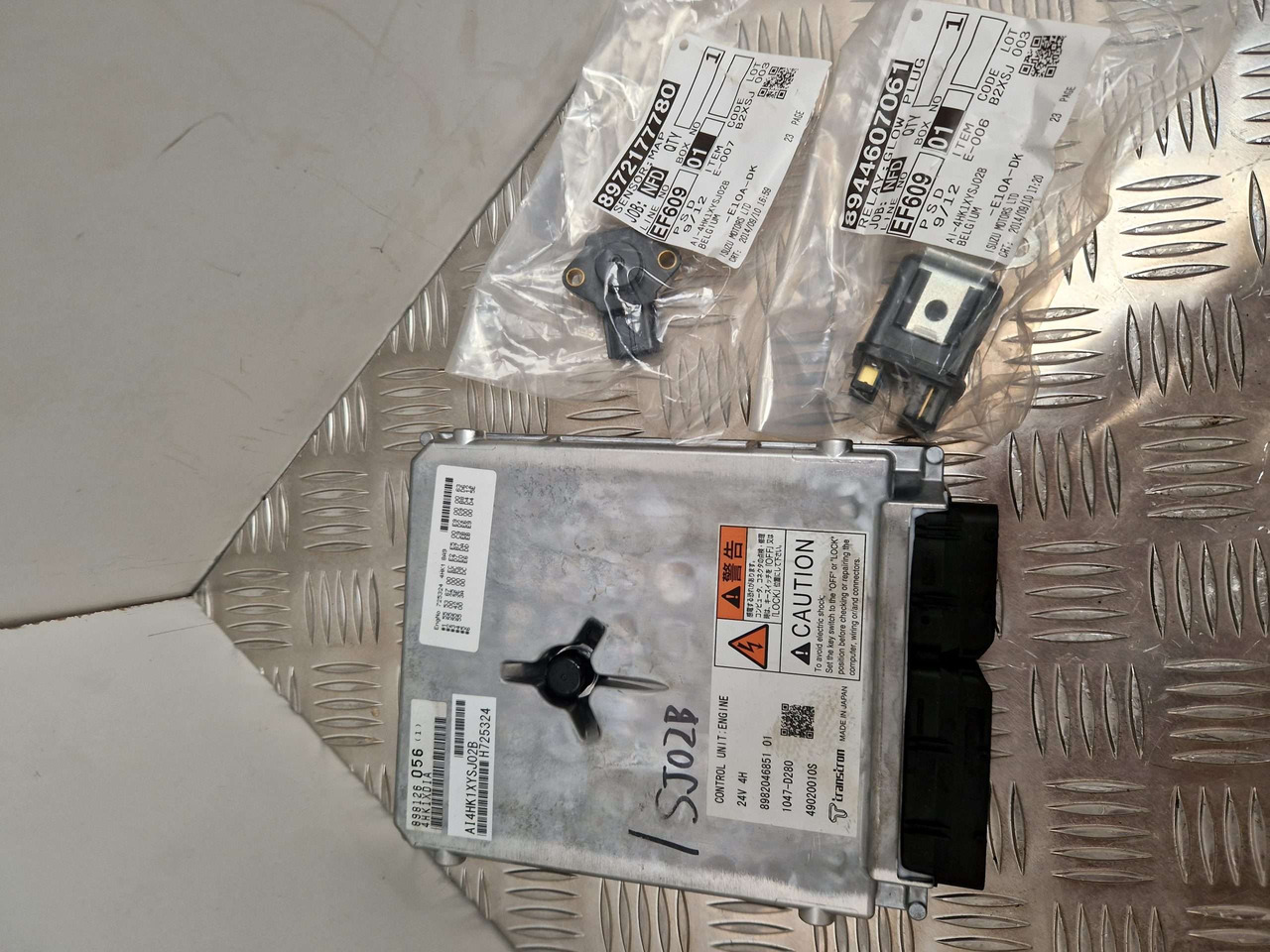 Motor y piezas para Maquinaria de construcción ISUZU ECU 4HK1 XYSJ02B 24V H725324: foto 1