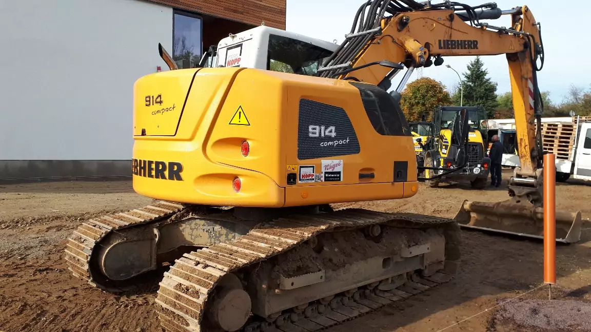 2014 Liebherr R 914 Compact - Excavadora de cadenas: foto 1 2014 Liebherr R 914 Compact - Excavadora de cadenas: foto 1
