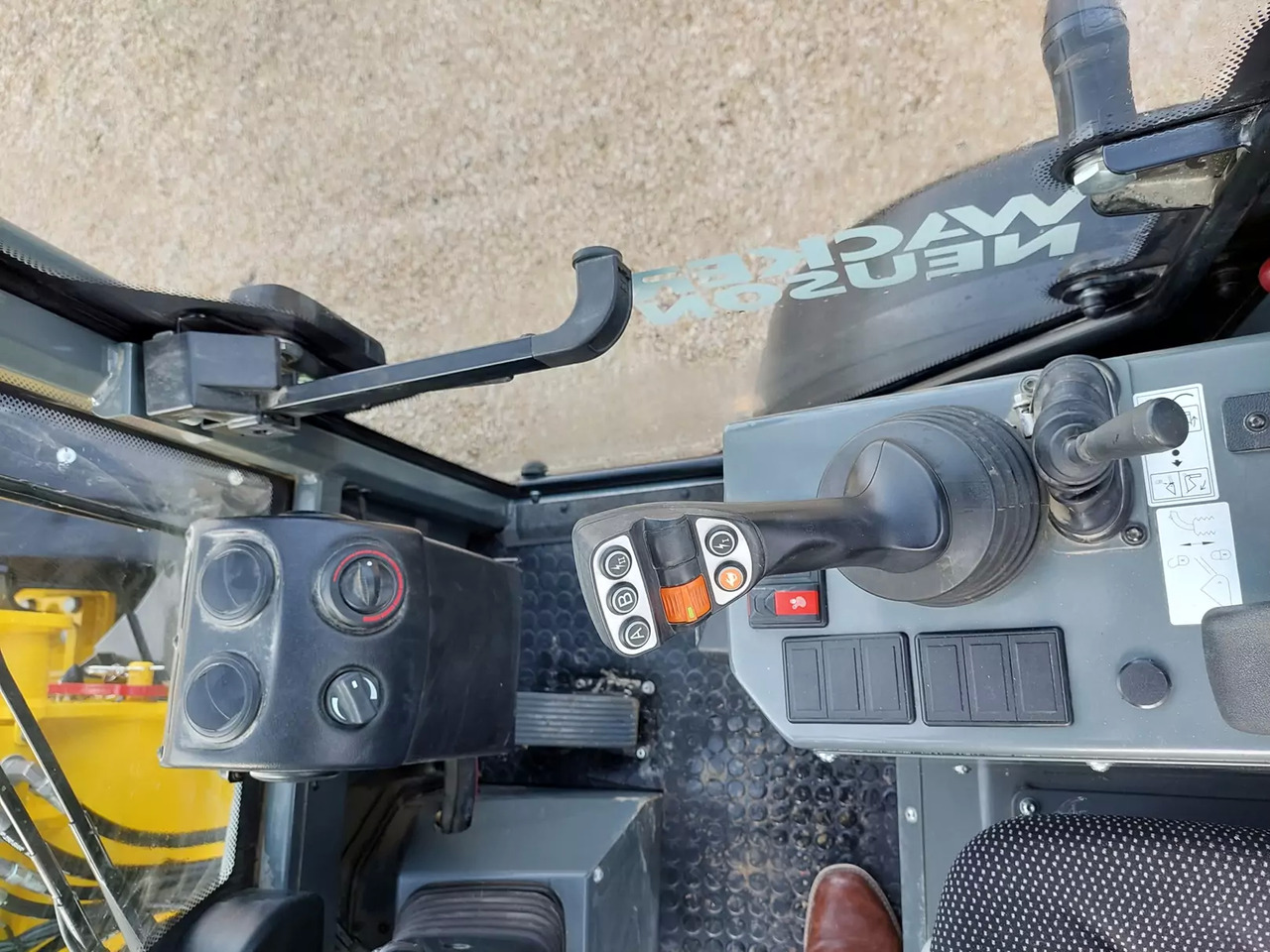 Cargadora de ruedas 2022 Wacker Neuson WL 44: foto 7