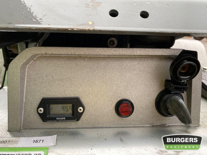 Neuson DPU 65.55 - Plancha reversible: foto 5 Neuson DPU 65.55 - Plancha reversible: foto 5