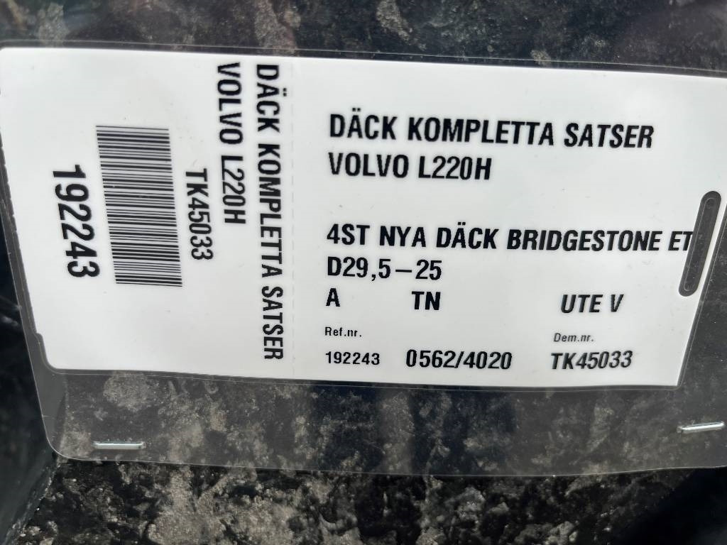 Bridgestone 29,5R25 Nya däck New Tyre - Rueda completa: foto 3 Bridgestone 29,5R25 Nya däck New Tyre - Rueda completa: foto 3
