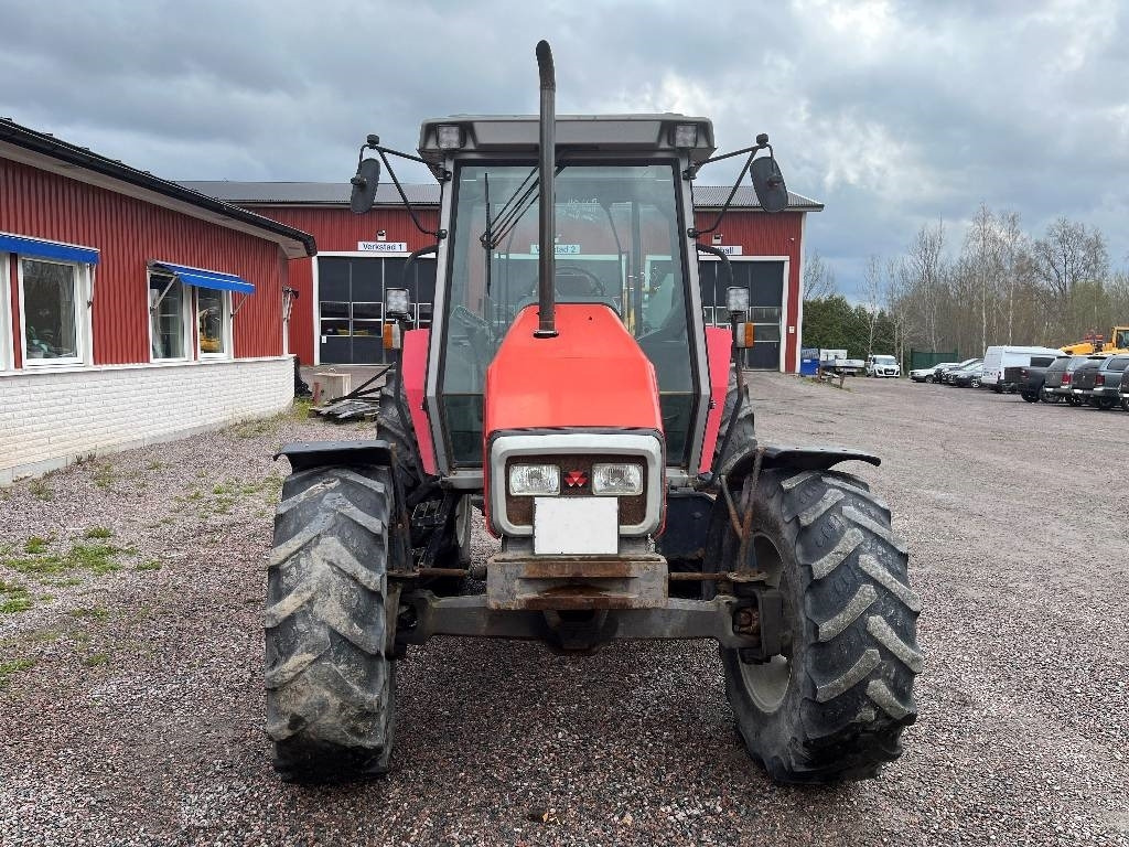 Massey Ferguson 3065 Dismantled. Only spare parts - Tractor: foto 5 Massey Ferguson 3065 Dismantled. Only spare parts - Tractor: foto 5