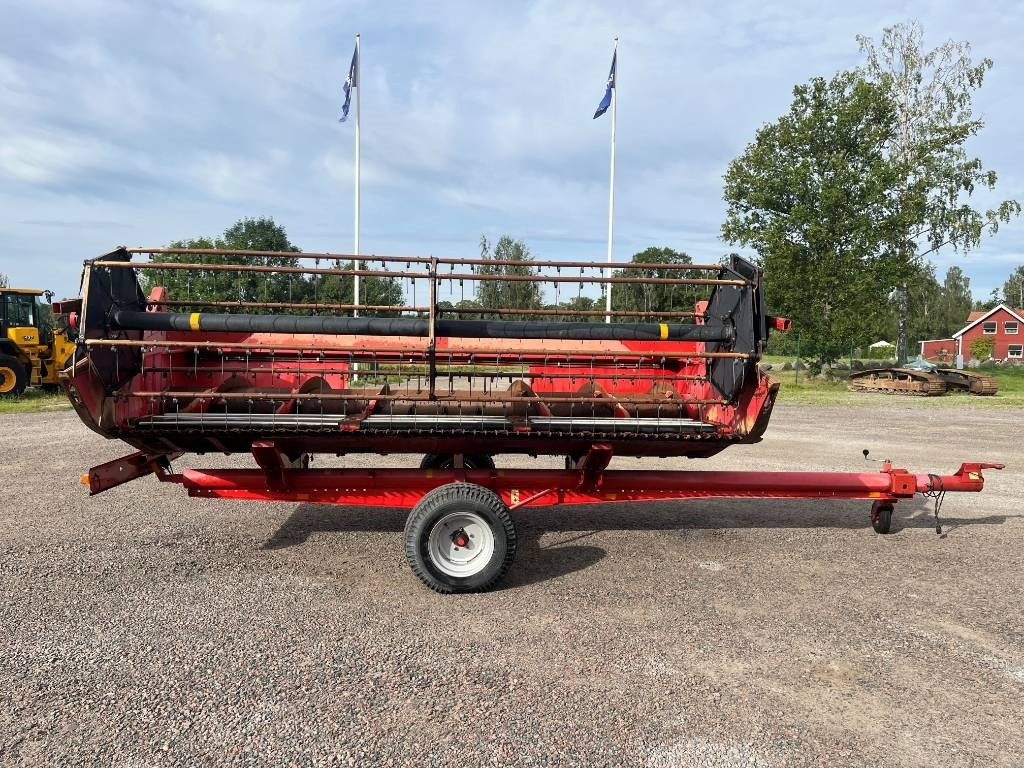Massey Ferguson MF 32 Skärbord / Header - Accesorios para cosechadoras: foto 2 Massey Ferguson MF 32 Skärbord / Header - Accesorios para cosechadoras: foto 2