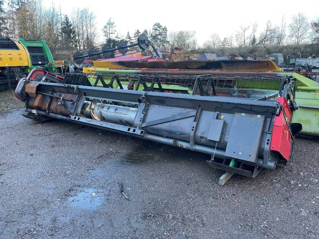 Skärbord / Header Massey Ferguson 753 / 7246 - Cabezal de grano: foto 4 Skärbord / Header Massey Ferguson 753 / 7246 - Cabezal de grano: foto 4