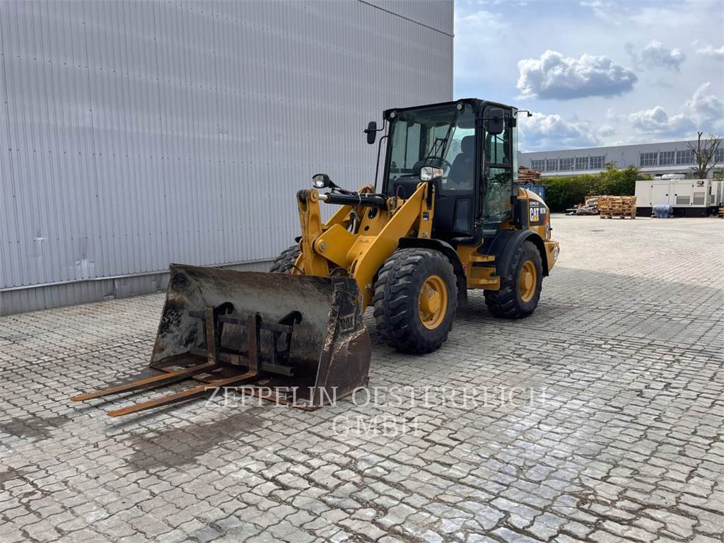 CAT 907M - Cargadora de ruedas: foto 1 CAT 907M - Cargadora de ruedas: foto 1