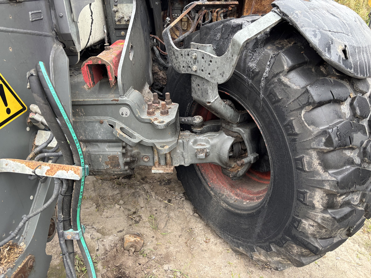 CLAAS Scorpion 7044 Obudowa Mostu / Pochwa - Eje y piezas para Maquinaria agrícola: foto 2 CLAAS Scorpion 7044 Obudowa Mostu / Pochwa - Eje y piezas para Maquinaria agrícola: foto 2