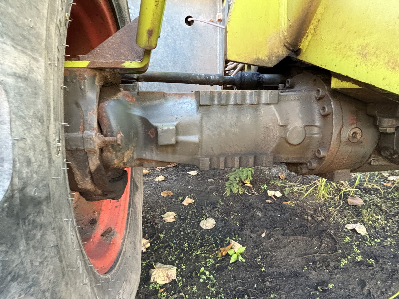 CLAAS Targo K70 Piasta Tylna Koła Kompletna 0011712880 6000103366 6000103357 - Cubo para Maquinaria agrícola: foto 1 CLAAS Targo K70 Piasta Tylna Koła Kompletna 0011712880 6000103366 6000103357 - Cubo para Maquinaria agrícola: foto 1