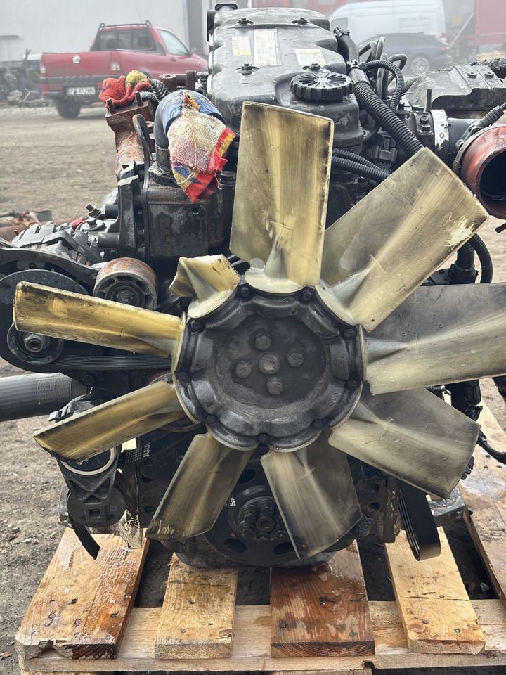 Volante de inercia para Maquinaria agrícola CUMMINS 4.5QSB 4.5 QSB Kompletny Silnik Słupek Blok Głowica Pokrywa Koło Zamachowe Miska Kolektor: foto 10 Volante de inercia para Maquinaria agrícola CUMMINS 4.5QSB 4.5 QSB Kompletny Silnik Słupek Blok Głowica Pokrywa Koło Zamachowe Miska Kolektor: foto 10